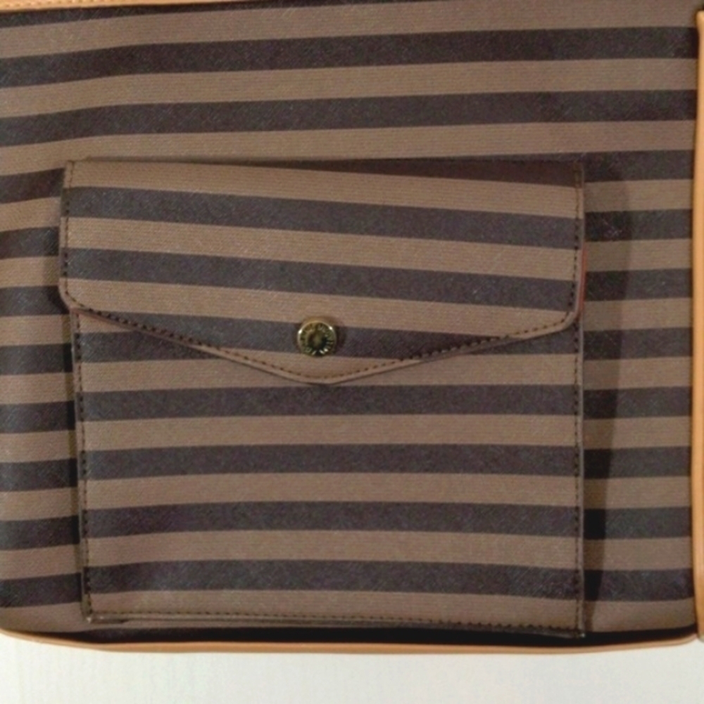 Adrienne Vittadini Studio Shoulder Bag - Picture 9 of 12